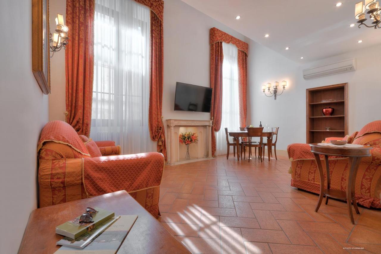 First Of Florencia Exterior foto