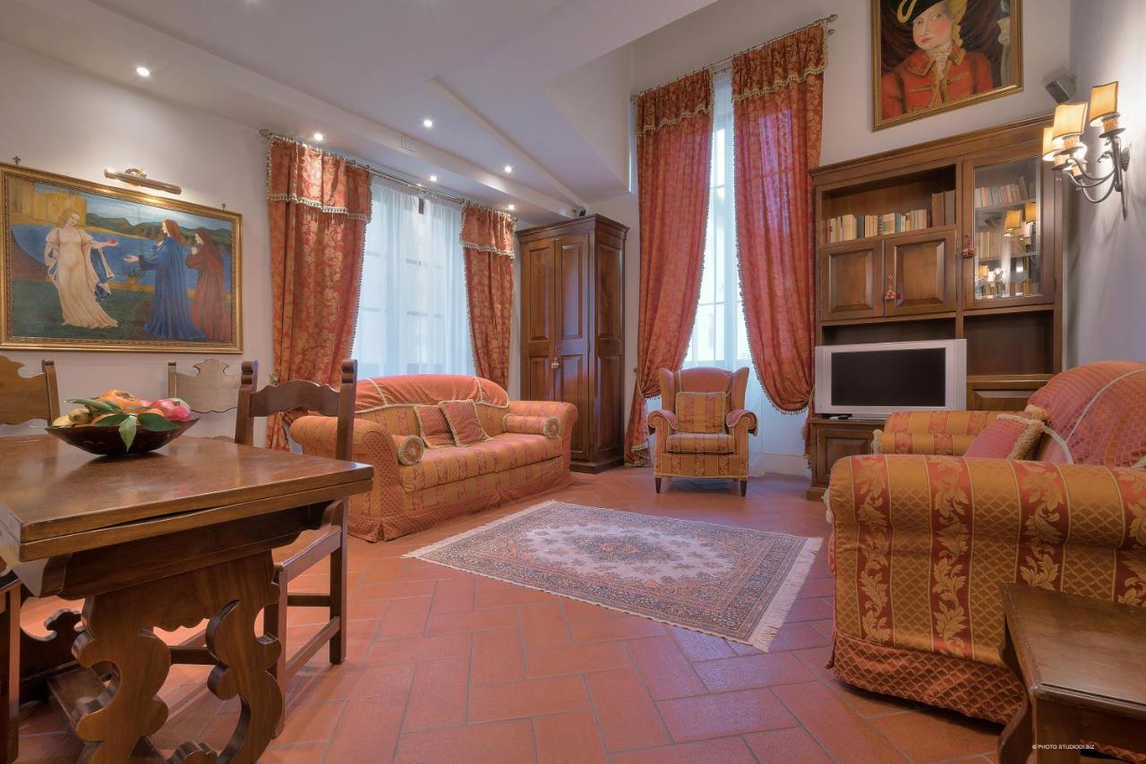 First Of Florencia Exterior foto