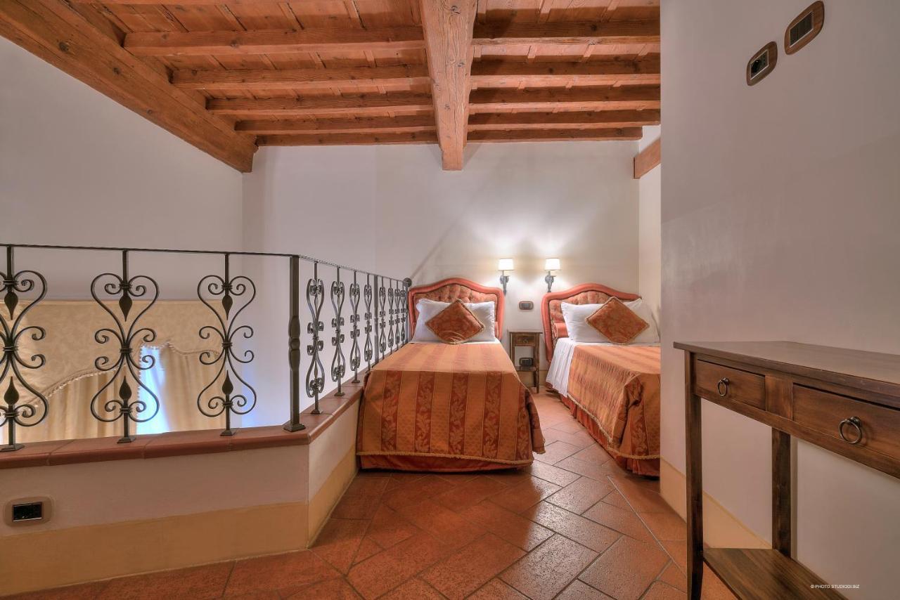First Of Florencia Exterior foto