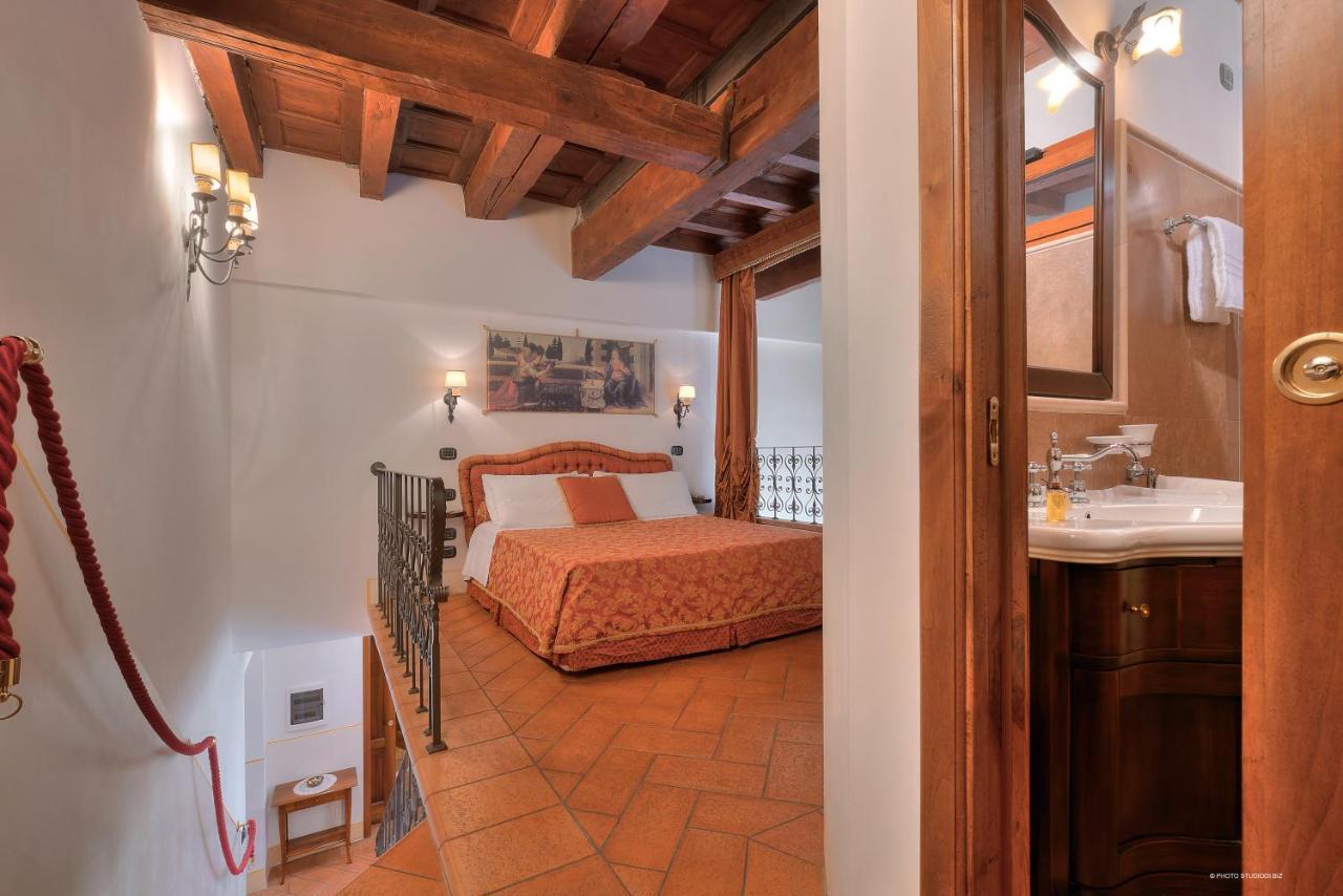 First Of Florencia Exterior foto