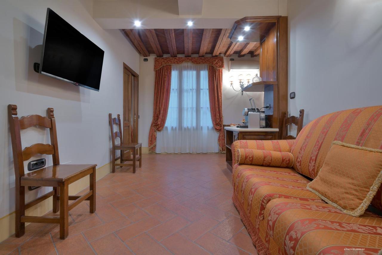 First Of Florencia Exterior foto