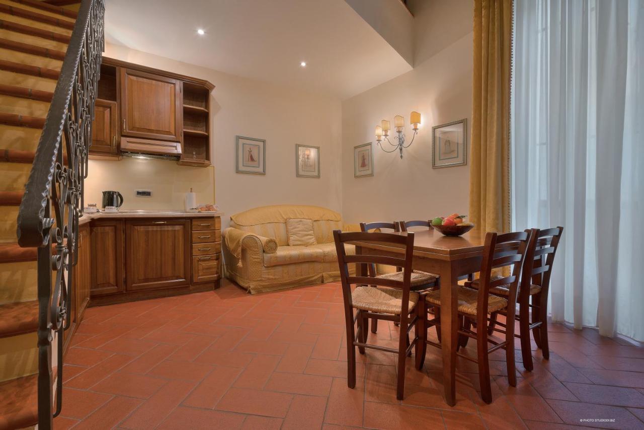 First Of Florencia Exterior foto