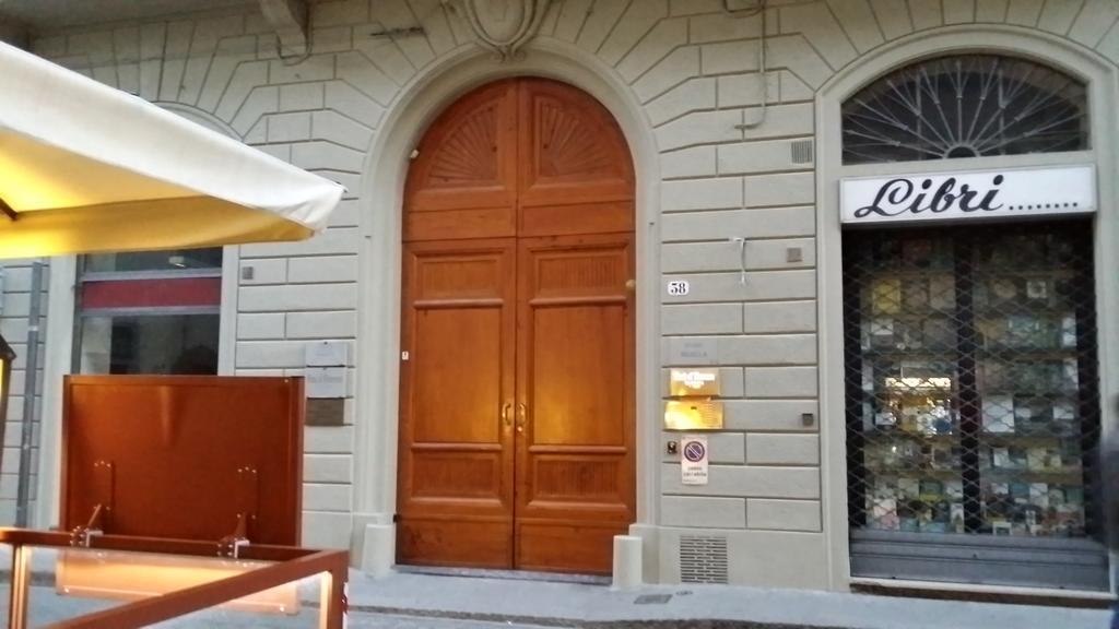 First Of Florencia Exterior foto